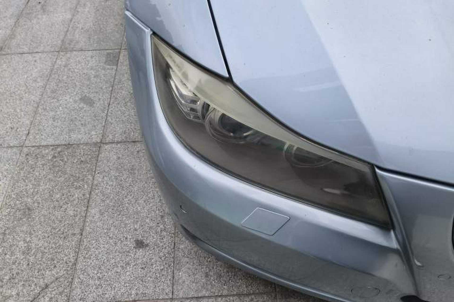 Used BMW 3 Series 2011 320i Luxury Edition Right Front Headlight