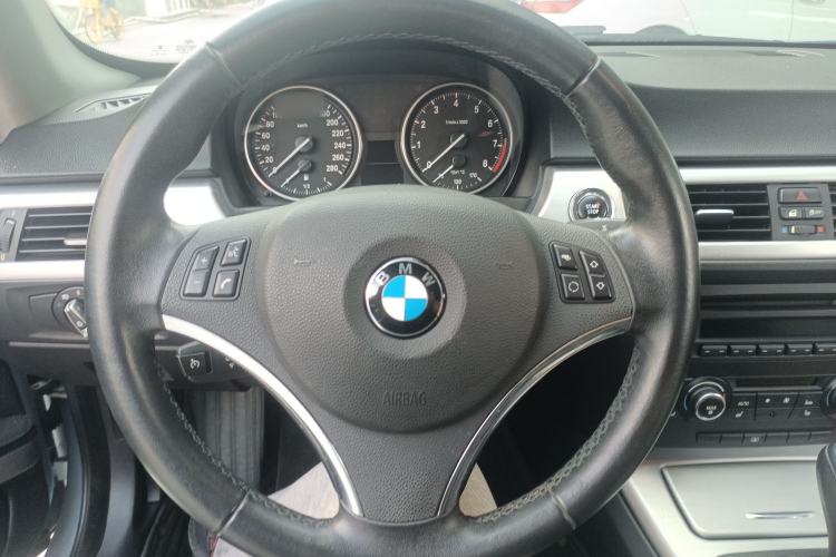 Used BMW 3 Series 2011 325i two-door coupe Steering Wheel