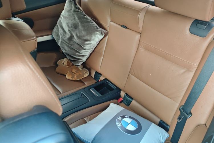 Used BMW 3 Series 2011 325i Convertible Coupe Left Rear Seat