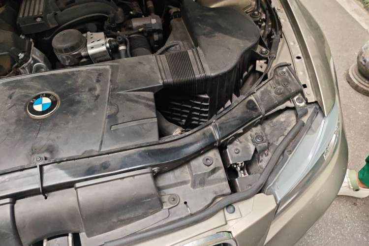Used BMW 3 Series 2011 318i Leading Model Engine Bay Left