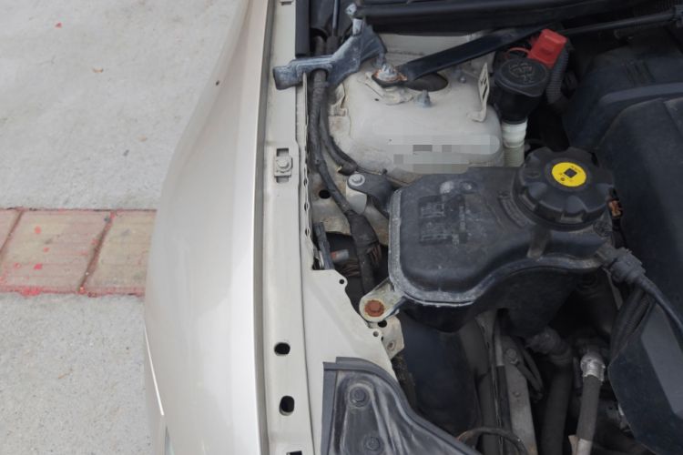 Used BMW 3 Series 2011 325i Convertible Coupe Engine Bay Right