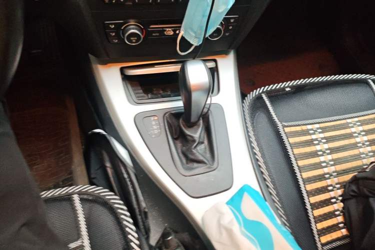 Used BMW 3 Series 2011 318i Leading Model Gear Lever