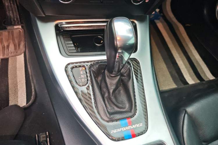 Used BMW 3 Series 2011 320i Coupe Gear Lever