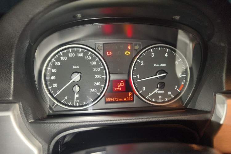 Used BMW 3 Series 2011 320i Convertible Coupe Instrument Cluster
