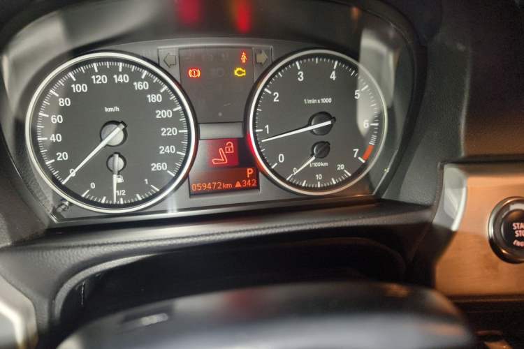 Used BMW 3 Series 2011 320i Convertible Coupe Odometer Close Up