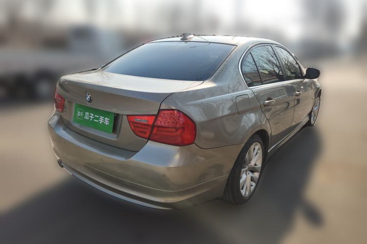 Used BMW 3 Series 2011 320i Luxury Edition Rear Right 45 Deg