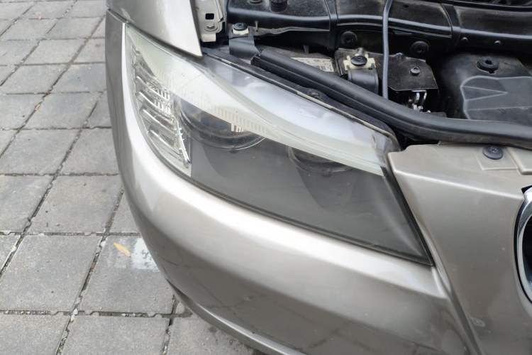 Used BMW 3 Series 2011 318i Leading Model Right Front Headlight