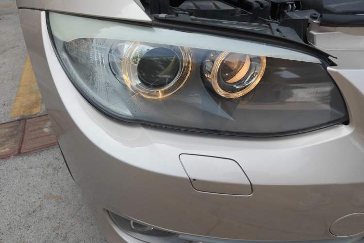 Used BMW 3 Series 2011 325i Convertible Coupe Right Front Headlight