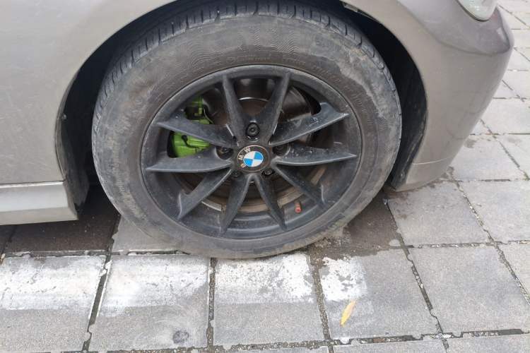 Used BMW 3 Series 2011 318i Leading Model Right Front Wheel Hub