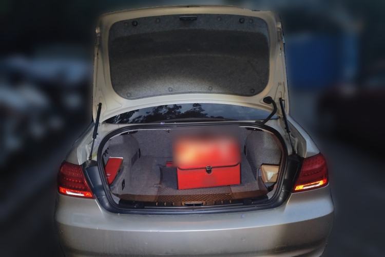 Used BMW 3 Series 2011 320i Coupe Trunk