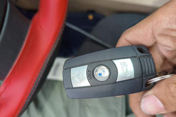 Used BMW 3 Series 2011 318i Leading Model Vehicle Key