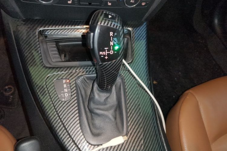 Used BMW 3 Series 2011 320i Convertible Coupe Gear Lever