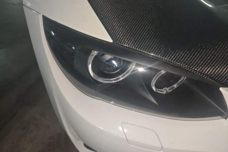 Used BMW 3 Series 2011 335i Convertible Coupe Right Front Headlight