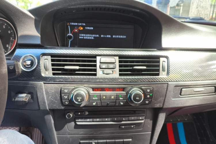 Used BMW 3 Series 2011 335i Convertible Coupe Audio And AC Panel