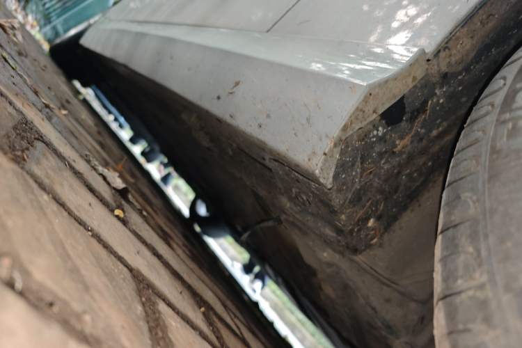 Used BMW 3 Series 2011 325i Luxury Edition Chassis Front Right