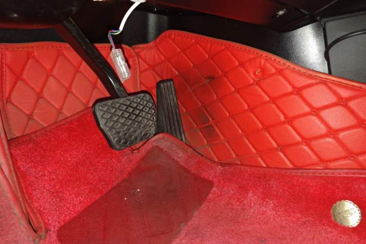 Used BMW 3 Series 2011 320i Coupe Driver Seat