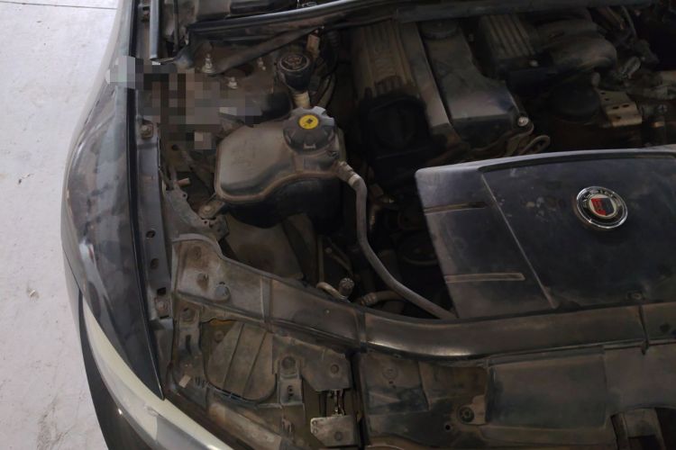 Used BMW 3 Series 2011 320i Coupe Engine Bay Right