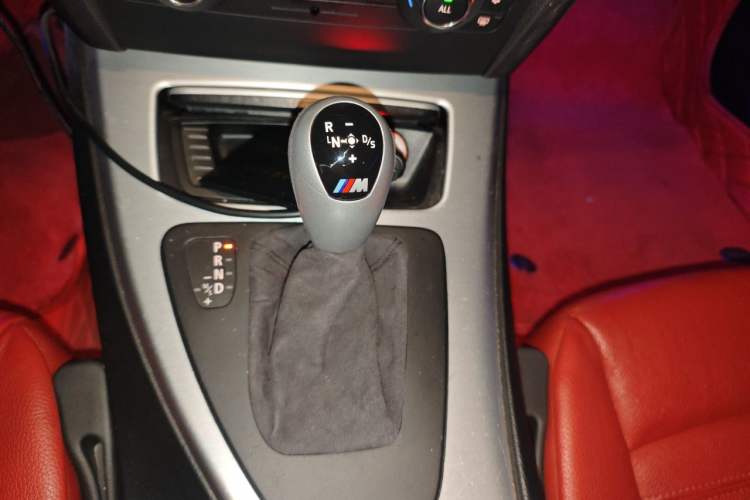 Used BMW 3 Series 2011 320i Coupe Gear Lever