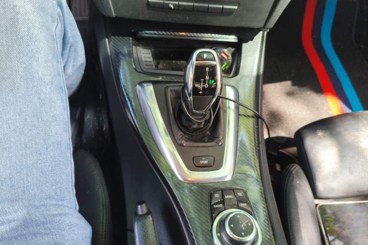 Used BMW 3 Series 2011 335i Convertible Coupe Gear Lever