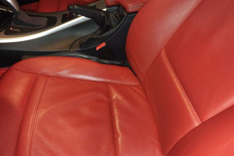 Used BMW 3 Series 2011 320i Coupe Left Front Seat