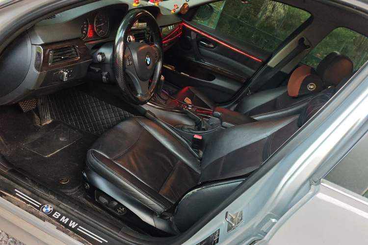 Used BMW 3 Series 2011 325i Luxury Edition Left Front Seat