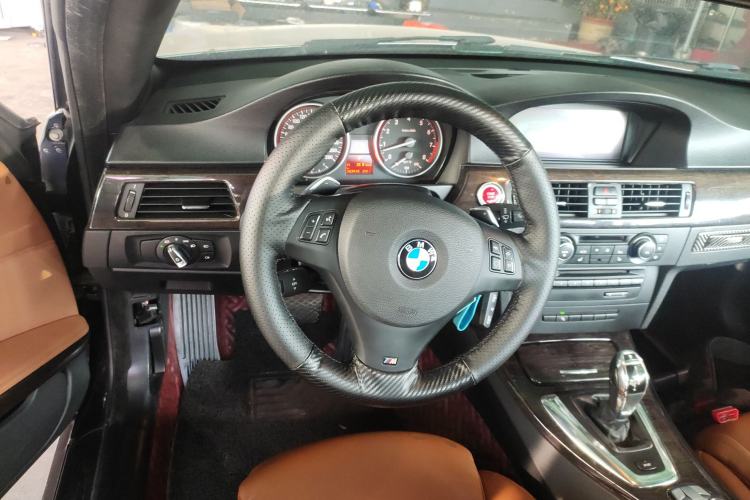 Used BMW 3 Series 2011 335i Convertible Coupe Steering Wheel