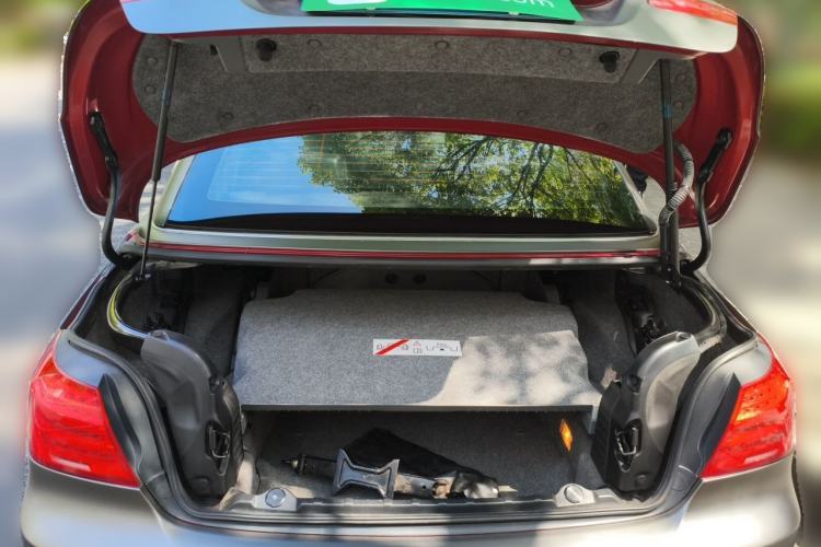 Used BMW 3 Series 2011 335i Convertible Coupe Trunk