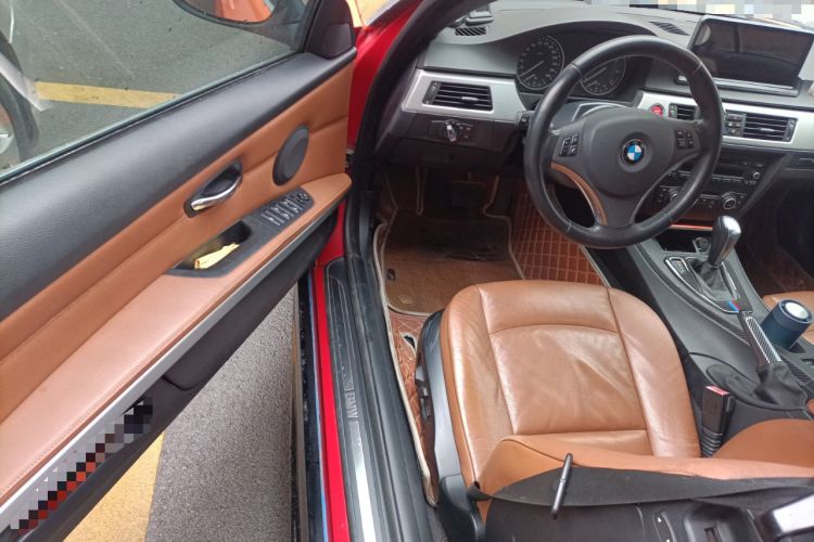 Used BMW 3 Series 2011 320i Convertible Coupe Driver Seat
