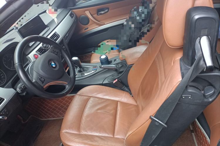 Used BMW 3 Series 2011 320i Convertible Coupe Left Front Seat