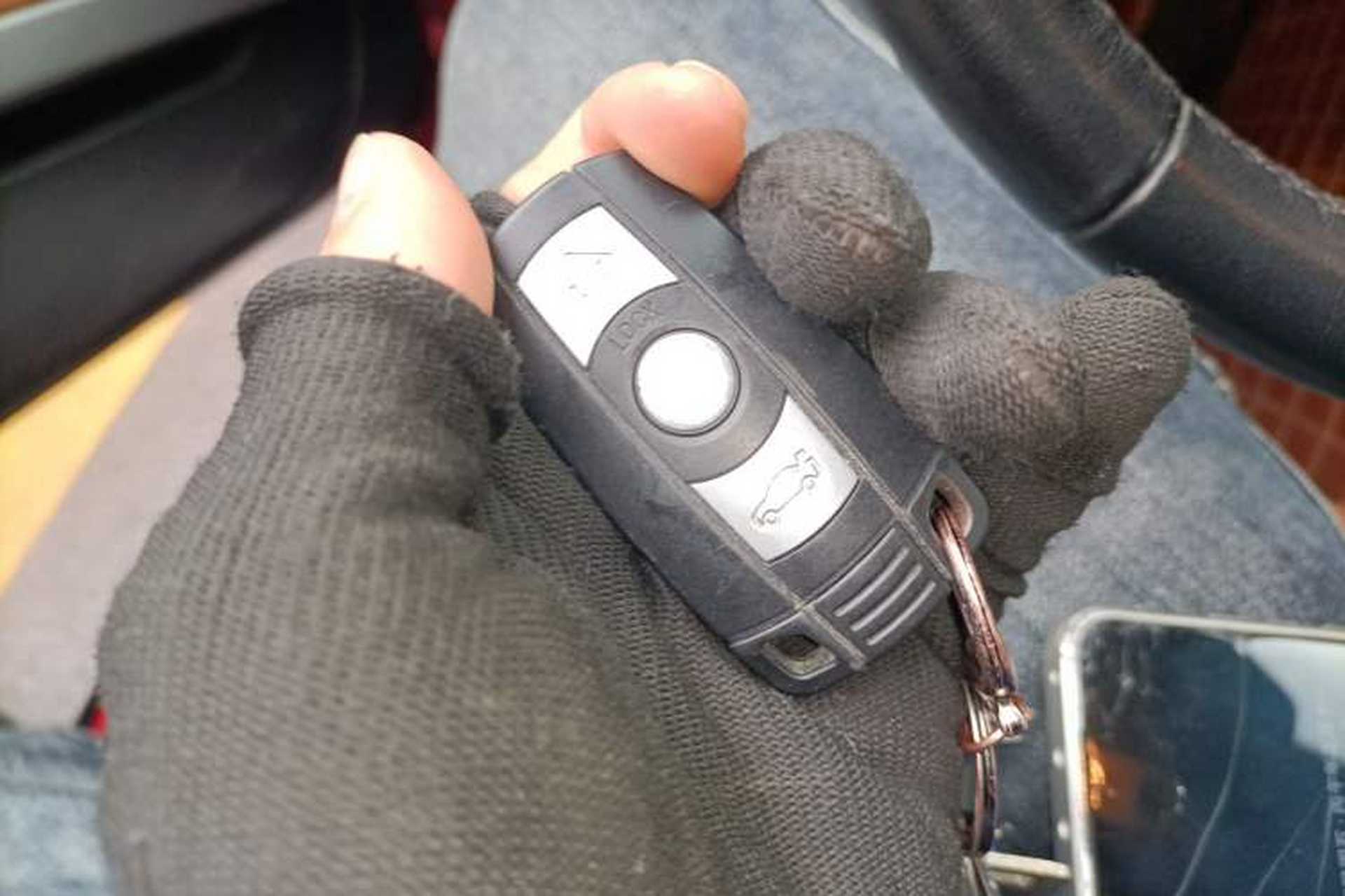 Used BMW 3 Series 2011 320i Convertible Coupe Vehicle Key