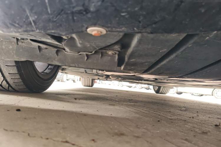 Used BMW 3 Series 2011 320i Coupe Chassis Front Right