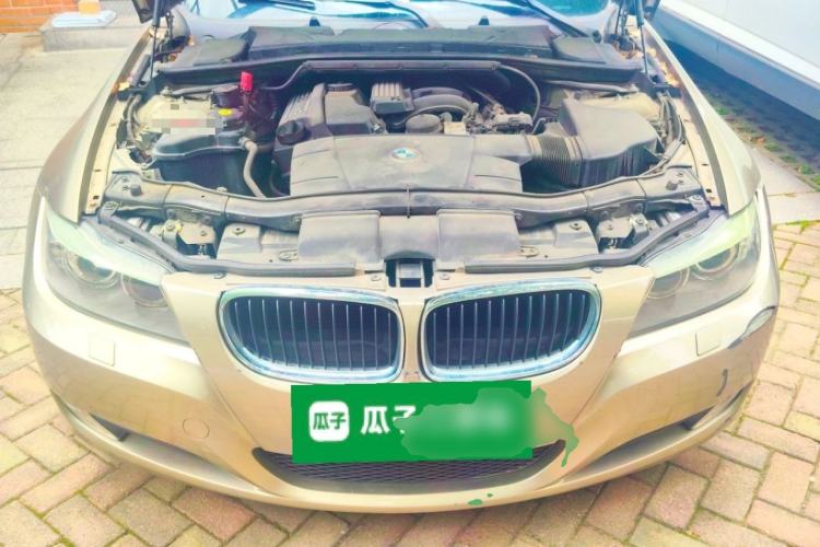 Used BMW 3 Series 2011 320i Sport Edition Engine Bay