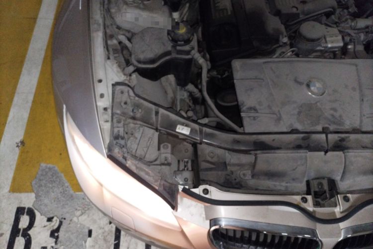 Used BMW 3 Series 2011 320i Convertible Coupe Engine Bay Right