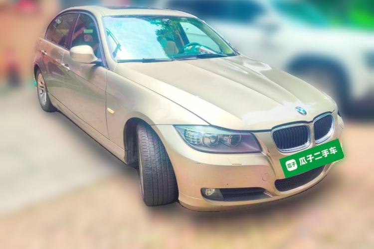 Used BMW 3 Series 2011 320i Sport Edition Front Right 45 Deg