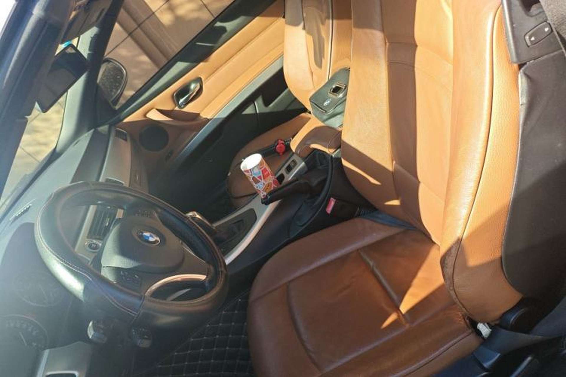 Used BMW 3 Series 2011 325i Convertible Coupe Left Front Seat