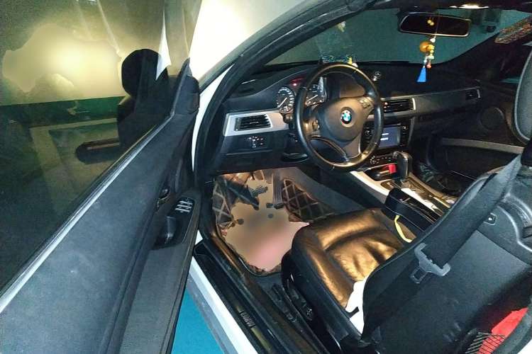 Used BMW 3 Series 2011 325i Convertible Coupe Driver Seat