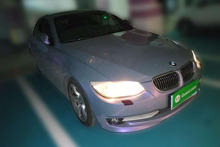 Used BMW 3 Series 2011 325i Convertible Coupe Front Right 45 Deg