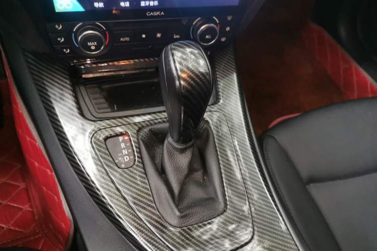 Used BMW 3 Series 2011 318i Leading Model Gear Lever