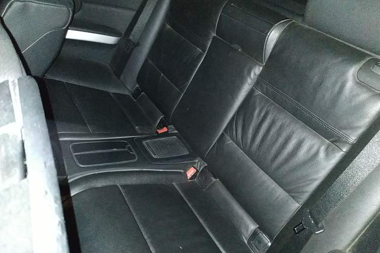 Used BMW 3 Series 2011 325i Convertible Coupe Left Rear Seat