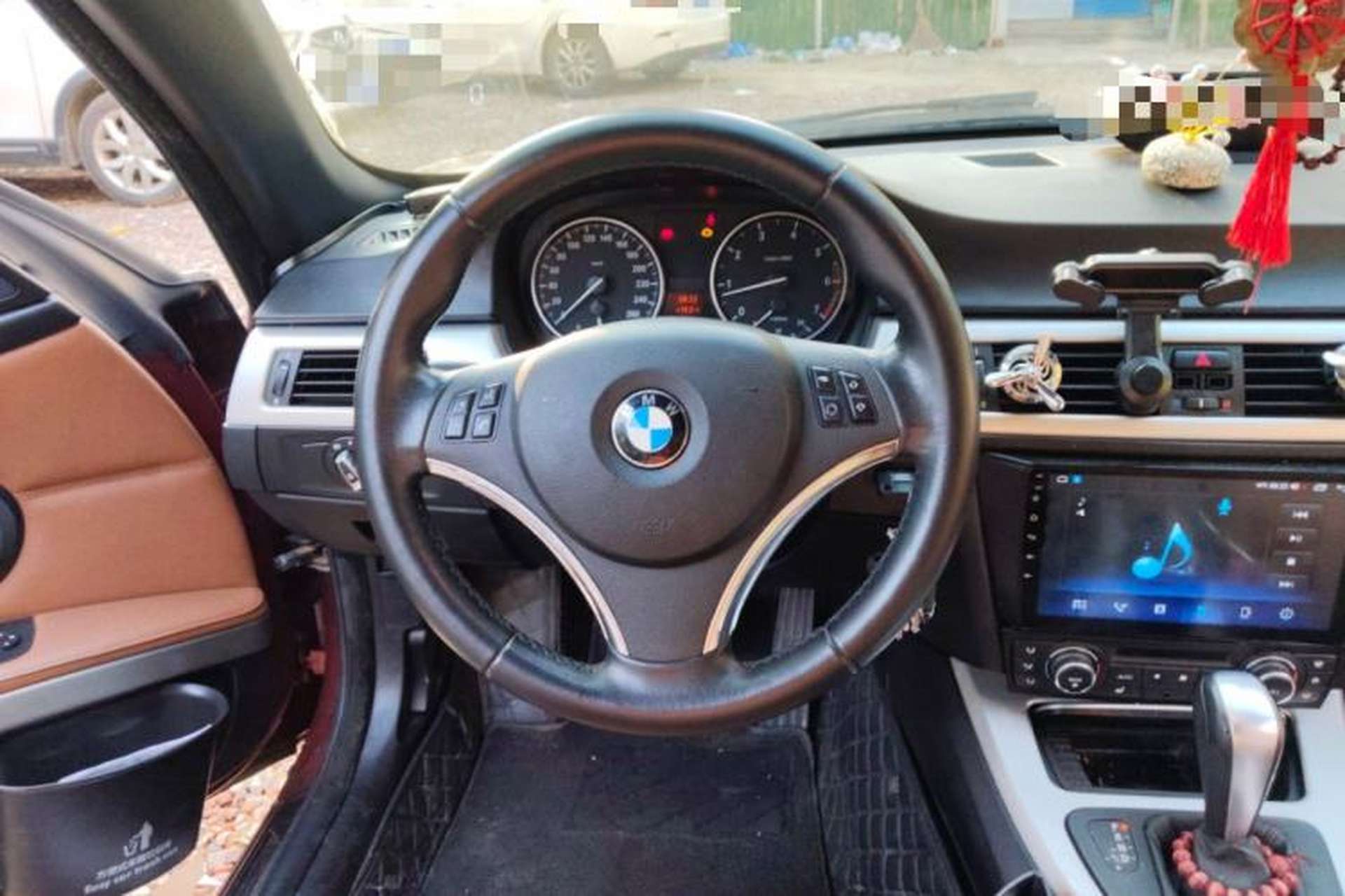 Used BMW 3 Series 2011 320i Convertible Coupe Steering Wheel