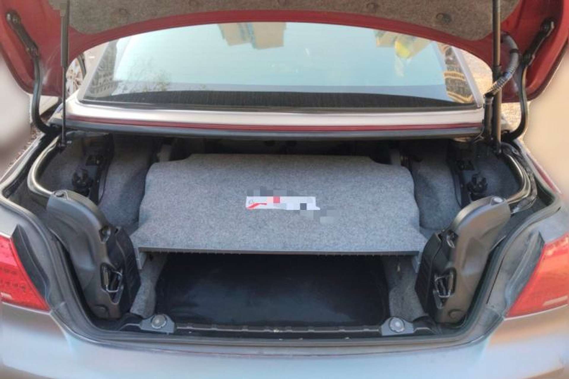 Used BMW 3 Series 2011 320i Convertible Coupe Trunk