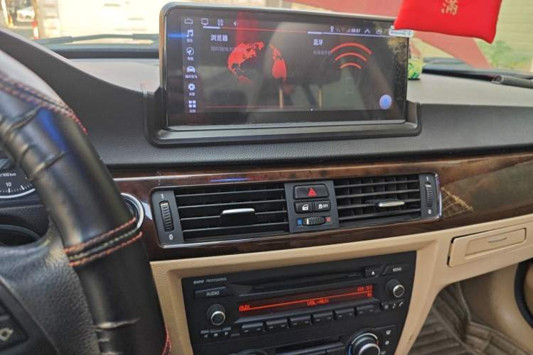 Used BMW 3 Series 2011 320i Sport Edition Audio And AC Panel