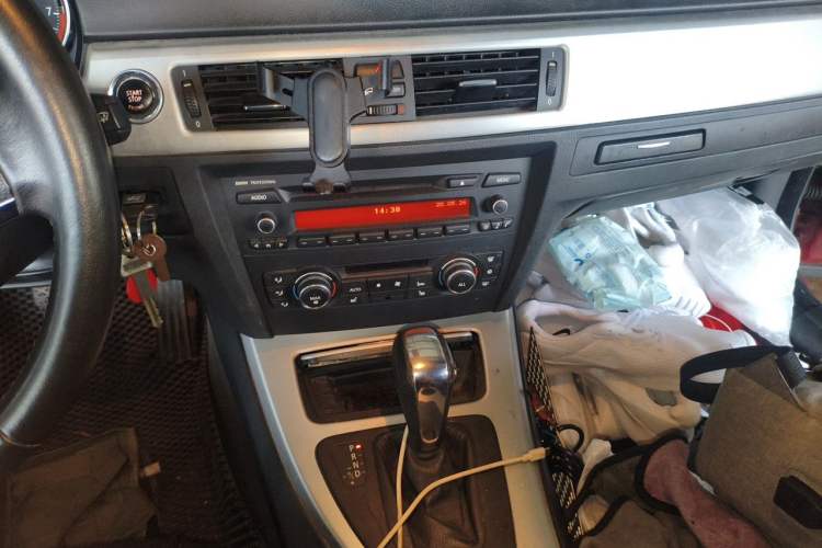 Used BMW 3 Series 2011 325i Convertible Coupe Audio And AC Panel