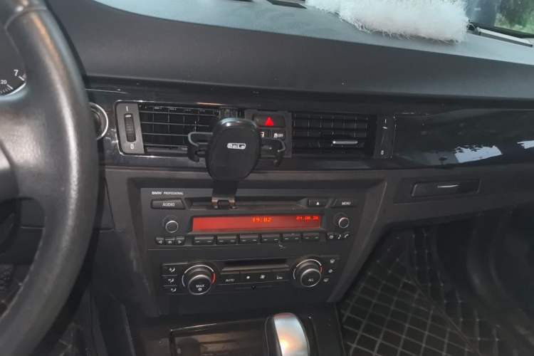 Used BMW 3 Series  Audio And AC Panel