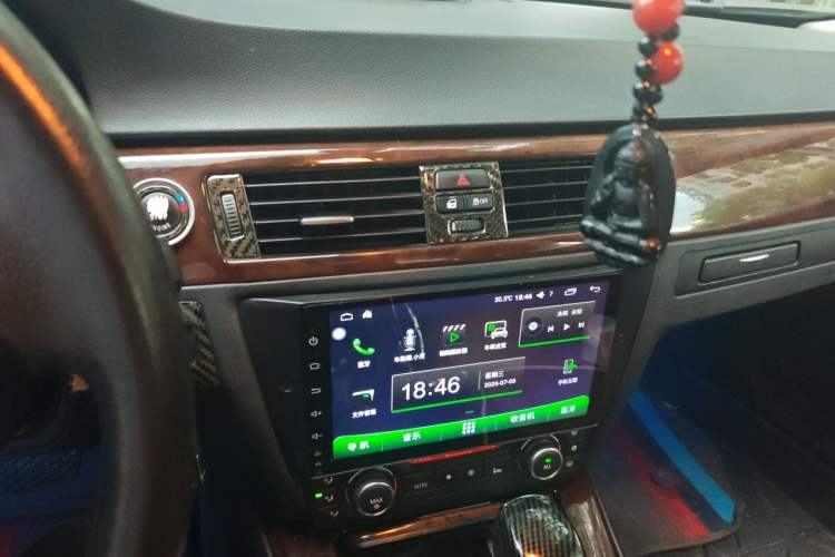 Used BMW 3 Series 2011 320i Sport Edition Audio And AC Panel