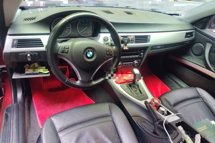 Used BMW 3 Series 2011 320i Coupe Center Console