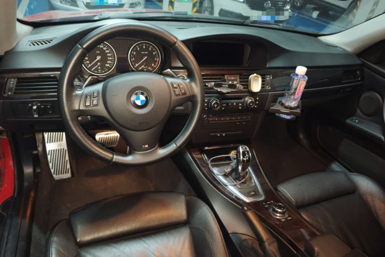 Used BMW 3 Series 2011 335i two-door coupe Center Console