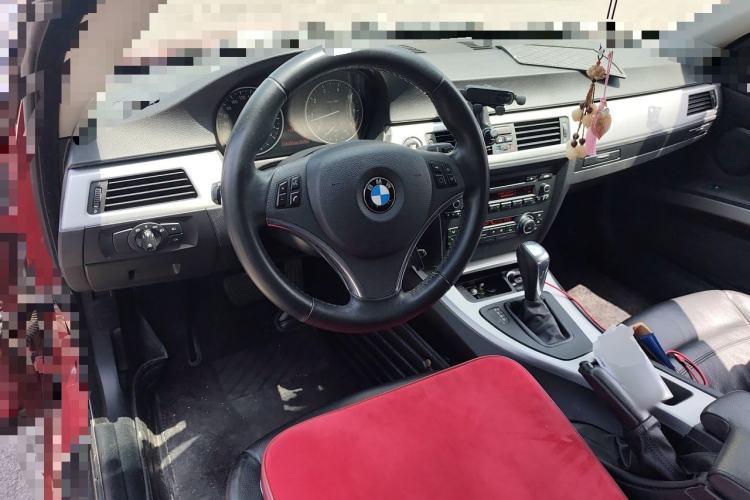 Used BMW 3 Series 2011 320i Coupe Center Console