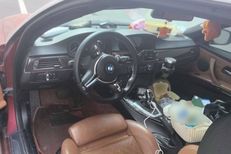 Used BMW 3 Series 2011 335i Convertible Coupe Center Console