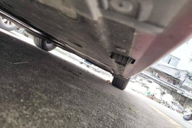 Used BMW 3 Series 2011 320i Luxury Edition Chassis Front Left